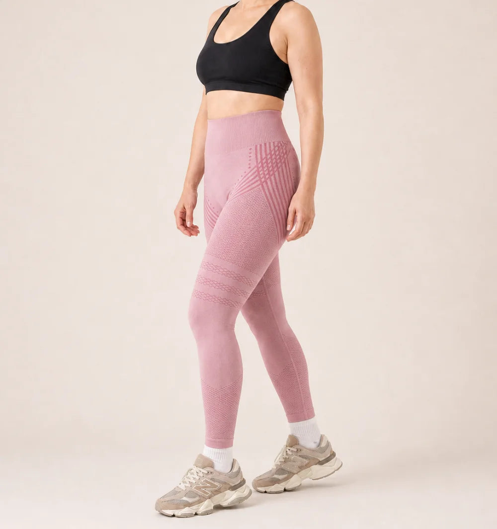 3D Leggings in Blush Pink, seamless knit with raised 3D panels
