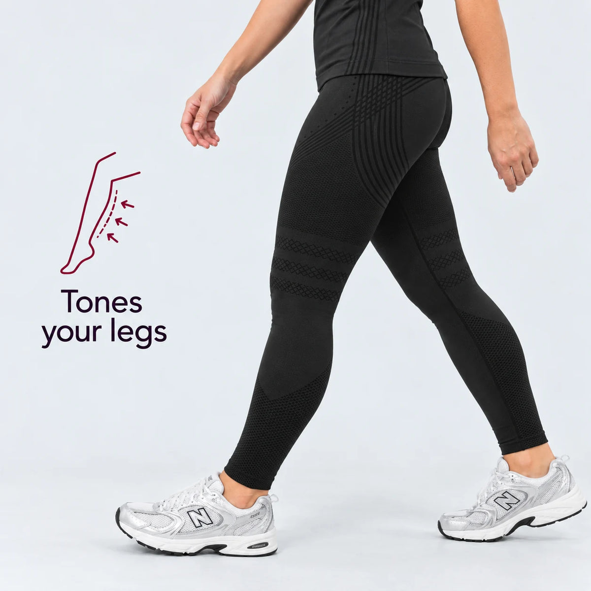 Black 3D leggings in motion with New Balance 530: tones your legs