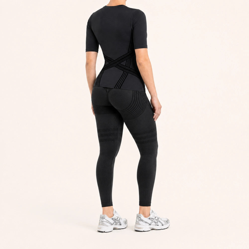 Full Set Léonie – T-shirt noir et legging noir, vue arrière