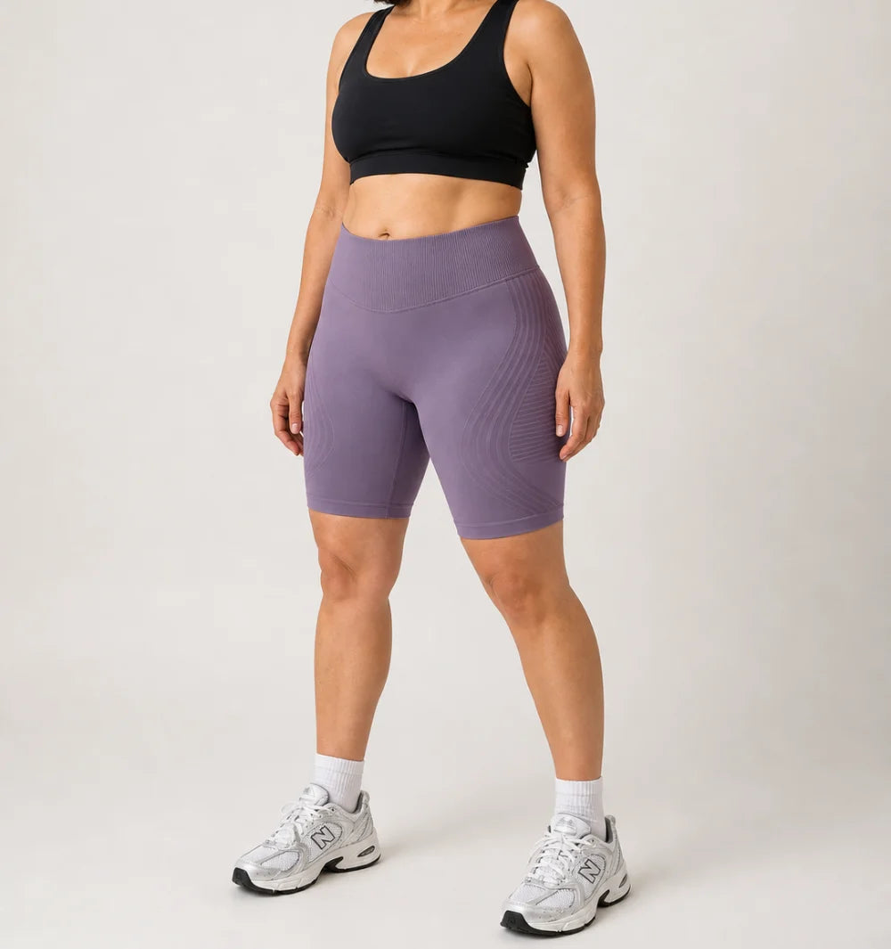 3D Shorts in Lavender, front view of the seamless knit with raised 3D panels